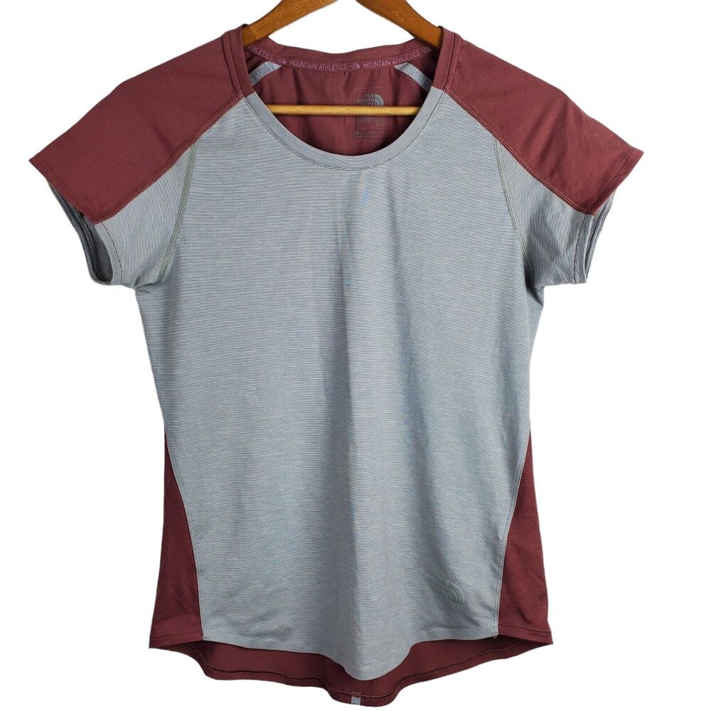The North Face Mountain Athletics FlashDry XD Gray Mauve T-Shirt S